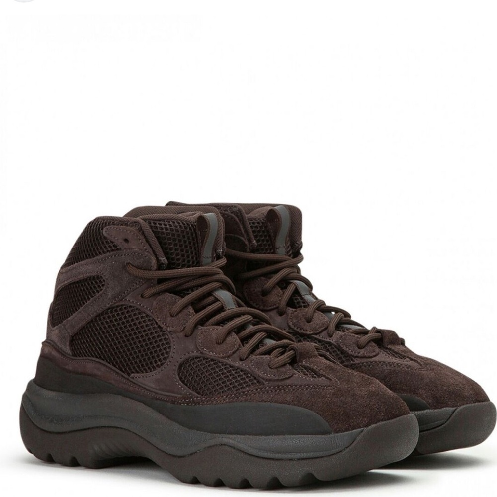 Yeezy boot - Picture 2 of 3